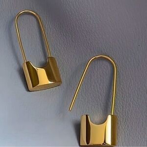5 for $25 Paper clip gold plated earrings